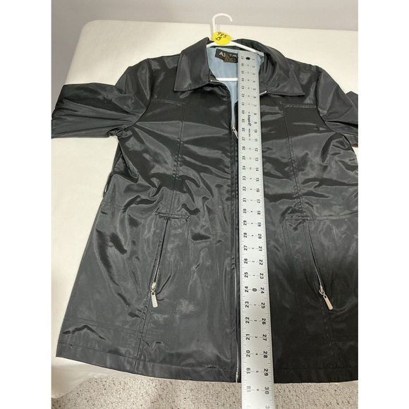 Woman’s Axara Ny Size Large Black Zip Up Lined Polyurethane Nylon Jacket - Picture 8 of 10